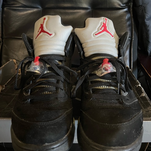 jordan 5 metallic 2011